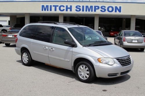 2007 chrysler town and country signature ed leather dvd