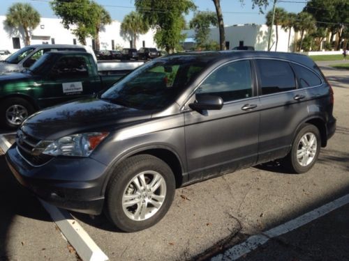 2010 honda cr-v ex-l 36k miles - fully loaded w/ navigation