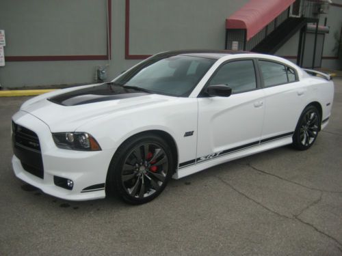 2013 dodge charger srt8 6.4 liter 392 hemi v-8 preferred package 21x numbered