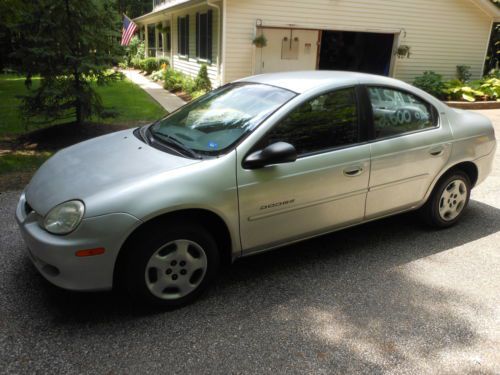 2001 dodge neon se sedan 4-door 2.0l