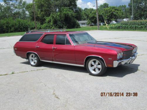 1970 chevelle concours wagon 59,700 original miles factory air no rust.