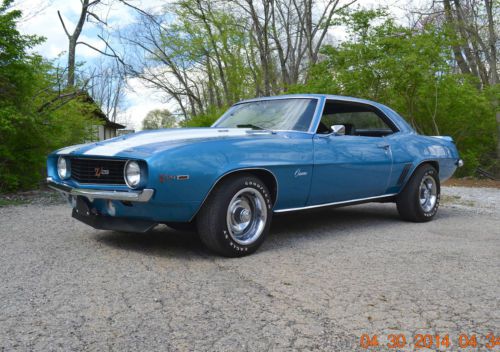 1969 camaro z28 tribute 350 4spd beautiful lemans blue with white stripes