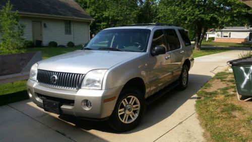 2002 mercury mountaineer base sport utility 4-door 4.6l loaded w/ options