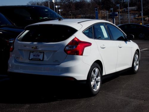 2014 ford focus se