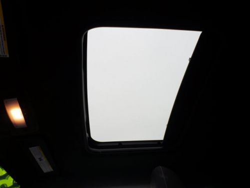 2011 Chevrolet Camaro 1LT, US $25,660.00, image 18