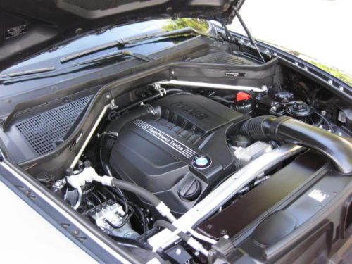 CONVENIENCE COLD WEATHER LOGIC7 TECHNOLOGY DVD NAPPA LEATHER 5 CAMERAS XM 20S, US $39,895.00, image 40