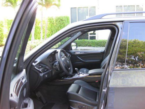 CONVENIENCE COLD WEATHER LOGIC7 TECHNOLOGY DVD NAPPA LEATHER 5 CAMERAS XM 20S, US $39,895.00, image 45