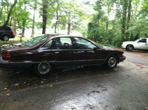 1992 chevrolet caprice classic ltz sedan 4-door 5.0l