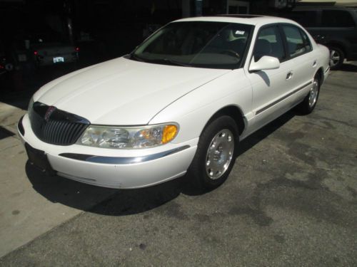 2002 lincoln continental base sedan 4-door 4.6l