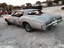 1974 buick revera( parts only )!!!!!!! bumper