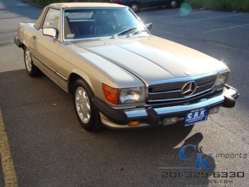 Low reserve, mercedes ,560 sl, roadster ,convertible.