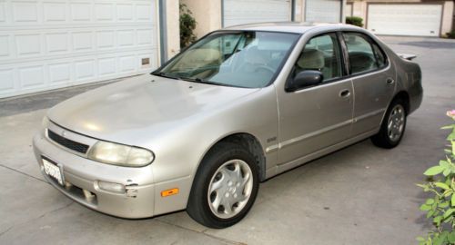 1994 nissan altima gxe running good