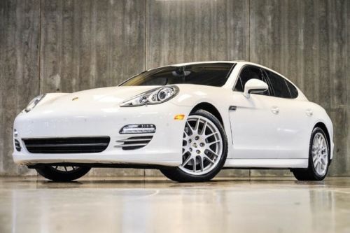 2012 porsche panamera 4! $90k msrp! pasm! rear cam! clean!