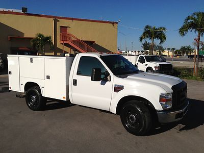 F350 diesel mechanic's service utility truck  automatic *super clean* 1 owner