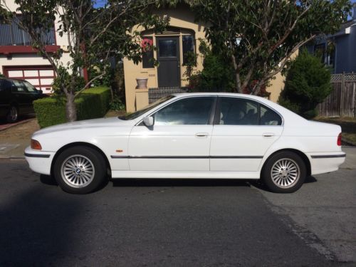 1999 bmw 540i white base sedan 4-door 4.4l