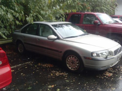 1999 volvo s80--needs work, but clean