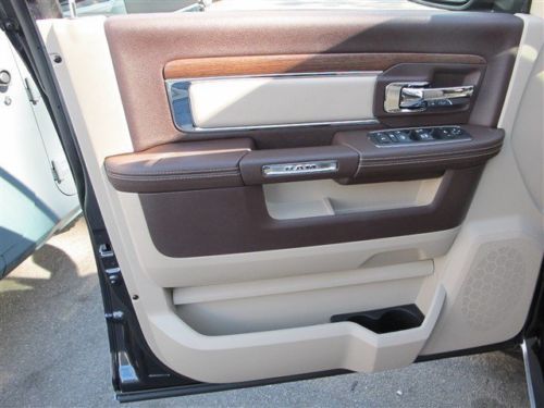 Laramie New 5.7L Rear Wheel Drive Tow Hitch Power Steering ABS Brake Assist, image 6