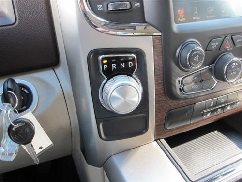 Laramie New 5.7L Rear Wheel Drive Tow Hitch Power Steering ABS Brake Assist, image 12