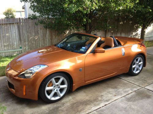 2005 nissan 350z grand touring convertible 2-door 3.5l
