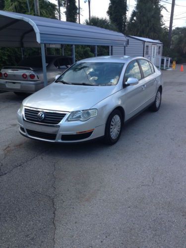 2006 volkswagen passat 2.0t sedan 4-door 2.0l