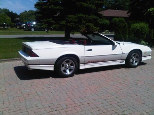 1989 chevrolet camaro iroc-z convertible 2-door 5.0l