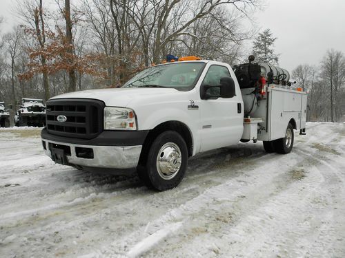 2006 ford f-350 service truck mechanic with crane air compressor generator