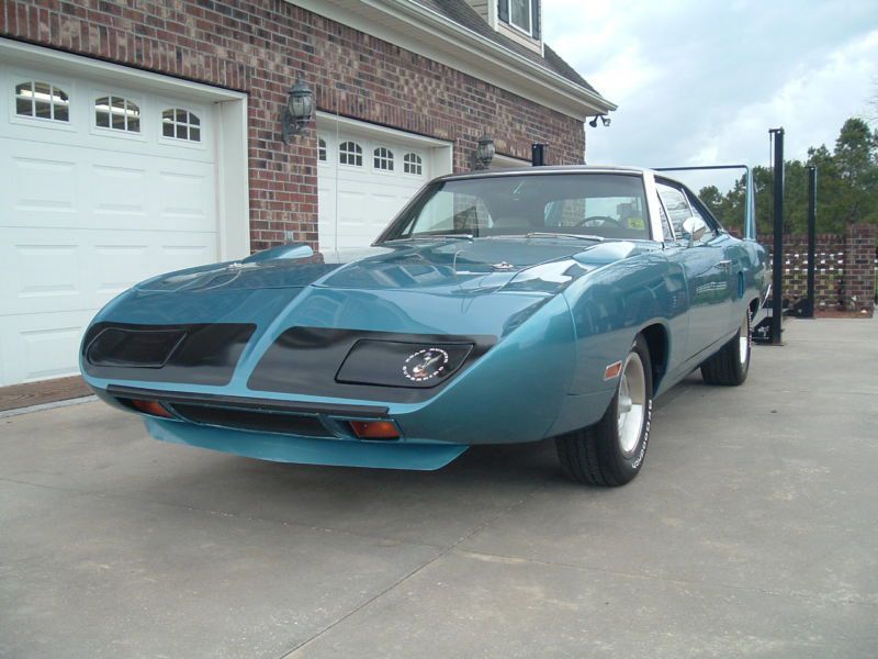 1970 plymouth road runner superbird