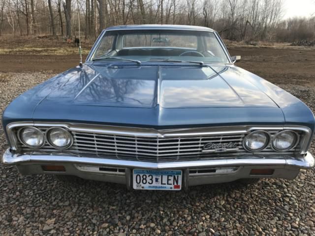 1966 chevrolet impala very nice