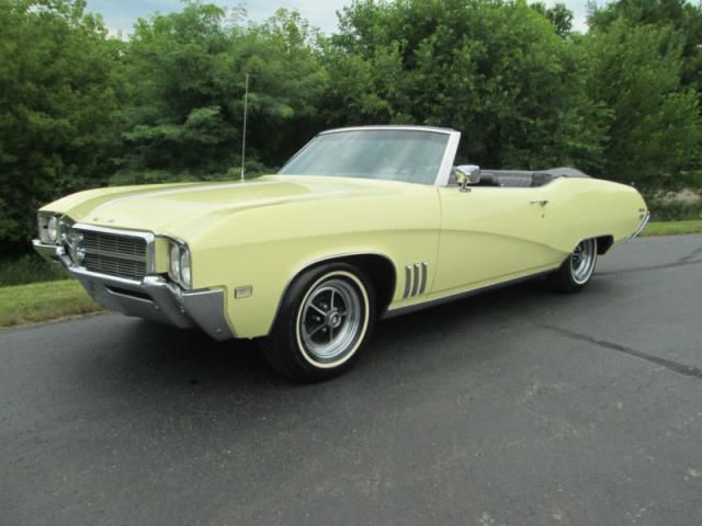 Buick: skylark custom