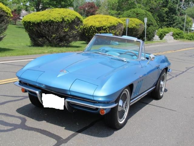 1965 chevrolet corvette --