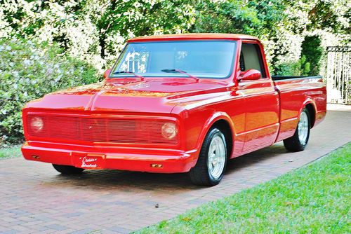 Frame off show truck 1967 chevrolet customized shortwide truck none better mint