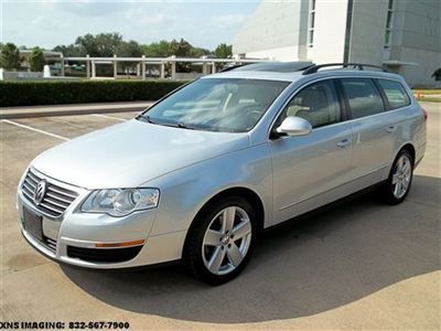 Passat wagon, letaher seats,sunroof,clean,96k mi,runs great!!