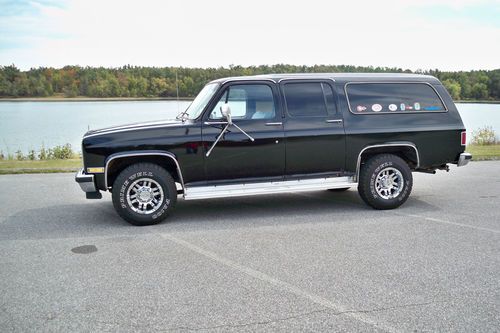 1985 chevy sub c20, 7.4 liter 400 trans both with factory oil cooler 410 gear