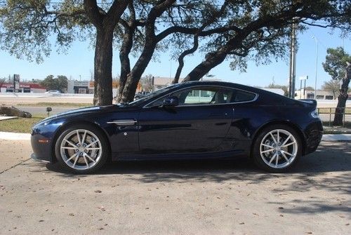 2013 aston martin v8 vantage coupe rare,mendip blue/winter wheat