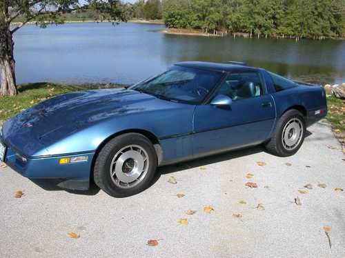 1985 corvette c4 - garage-kept 79,400, rust free, private seller