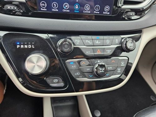 2018 Chrysler Pacifica, US $15,900.00, image 17