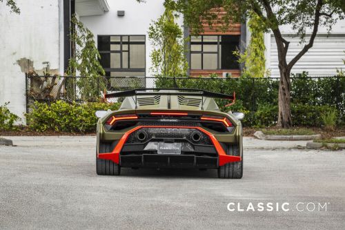 2022 lamborghini huracan sto