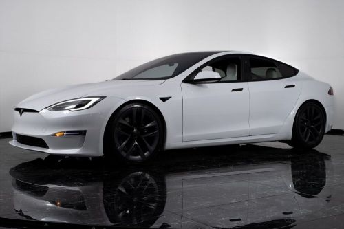 2021 tesla model s plaid