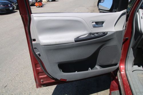 2015 Toyota Sienna LE Mobility 7-Passenger W/ WheelChair, US $23,100.00, image 6