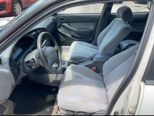 1995 Toyota Camry LE, US $0.99, image 7