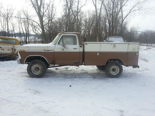 1974 f 250 4x4 service truck