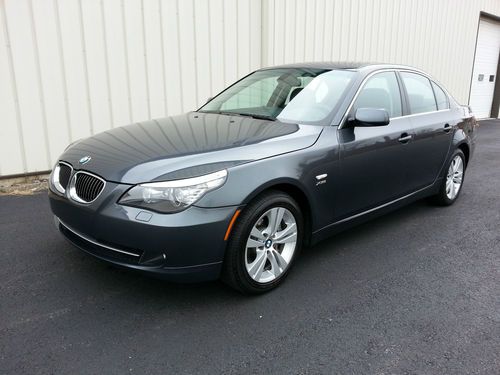 2009 bmw 528i xdrive base sedan 4-door 3.0l