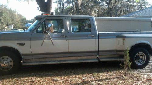 F350 2x4 crew cab 7.3 powerstroke manual trans 1 ton dually ice cold air cond
