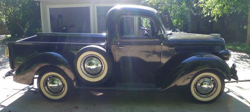 1938 ford truck - mint
