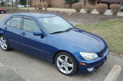 2001 lexus is300 base sedan 4-door 3.0l