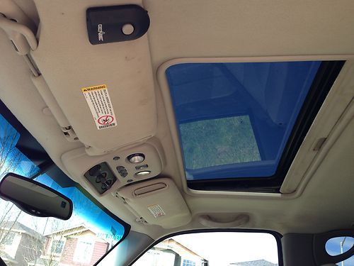 2000 Chevrolet Suburban 1500 LS Sport Utility 4-Door 5.3L, image 14