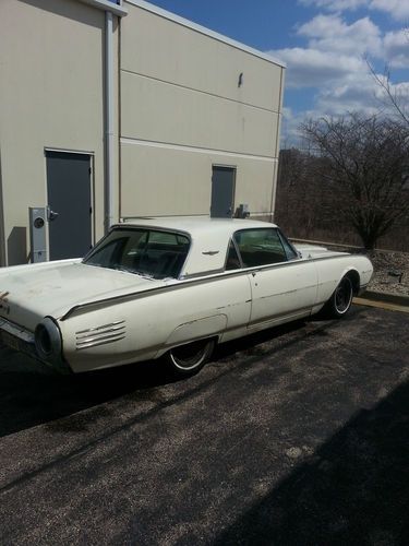 1961 ford thunderbird hardtop coupe v8