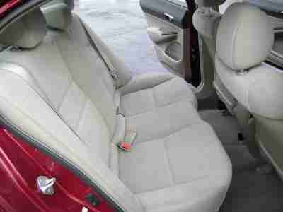 LX Certified 1.8L CD 160-Watt AM/FM/CD Audio System 4 Speakers AM/FM radio, image 18