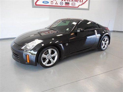 2006 nissan 350z touring coupe 2-door 3.5l