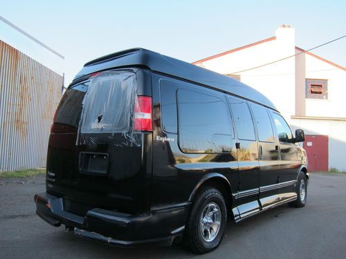 Chevrolet express 1500 custom high top conversion salvage explorer loaded 2003